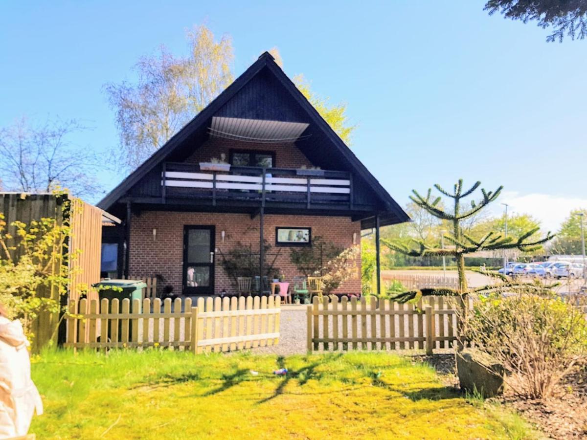 5Minute Walk To Lego House - Private Studio Room With Bathroom Billund Ngoại thất bức ảnh